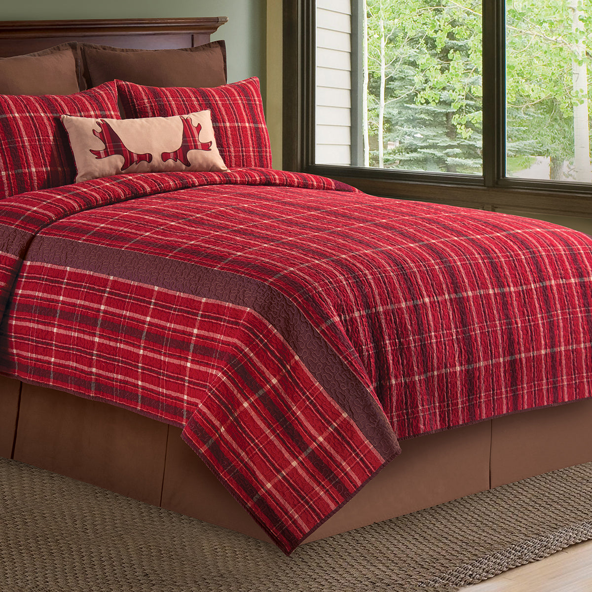Collin Red Quilt