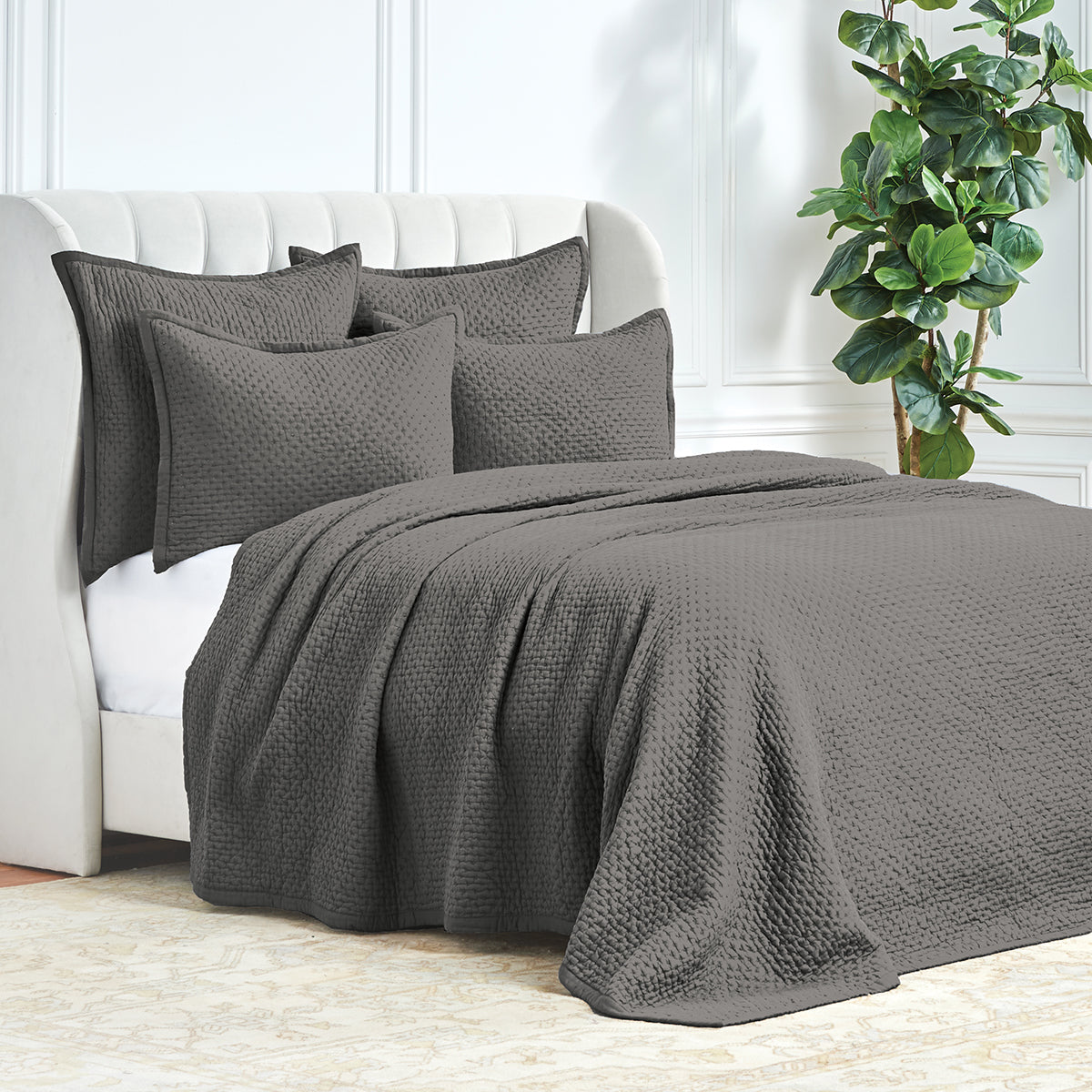 Mila Coverlet