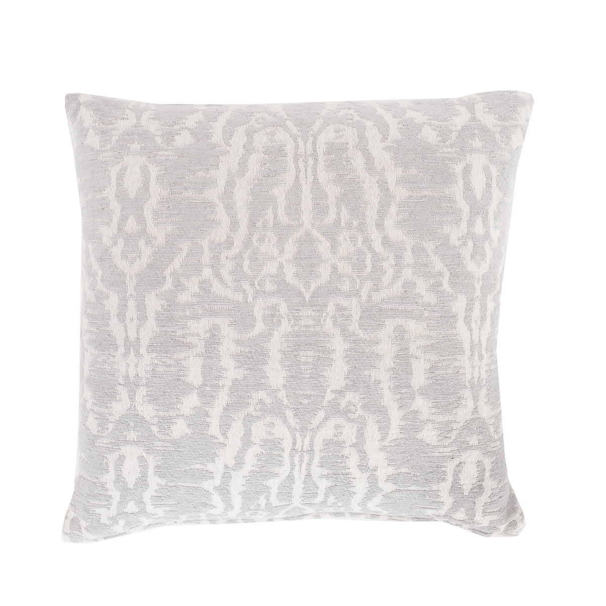 Noelle Pillow