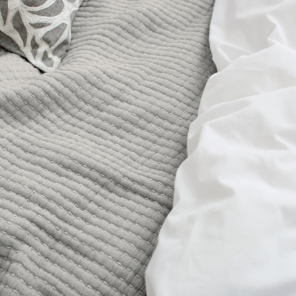 Lida Coverlet