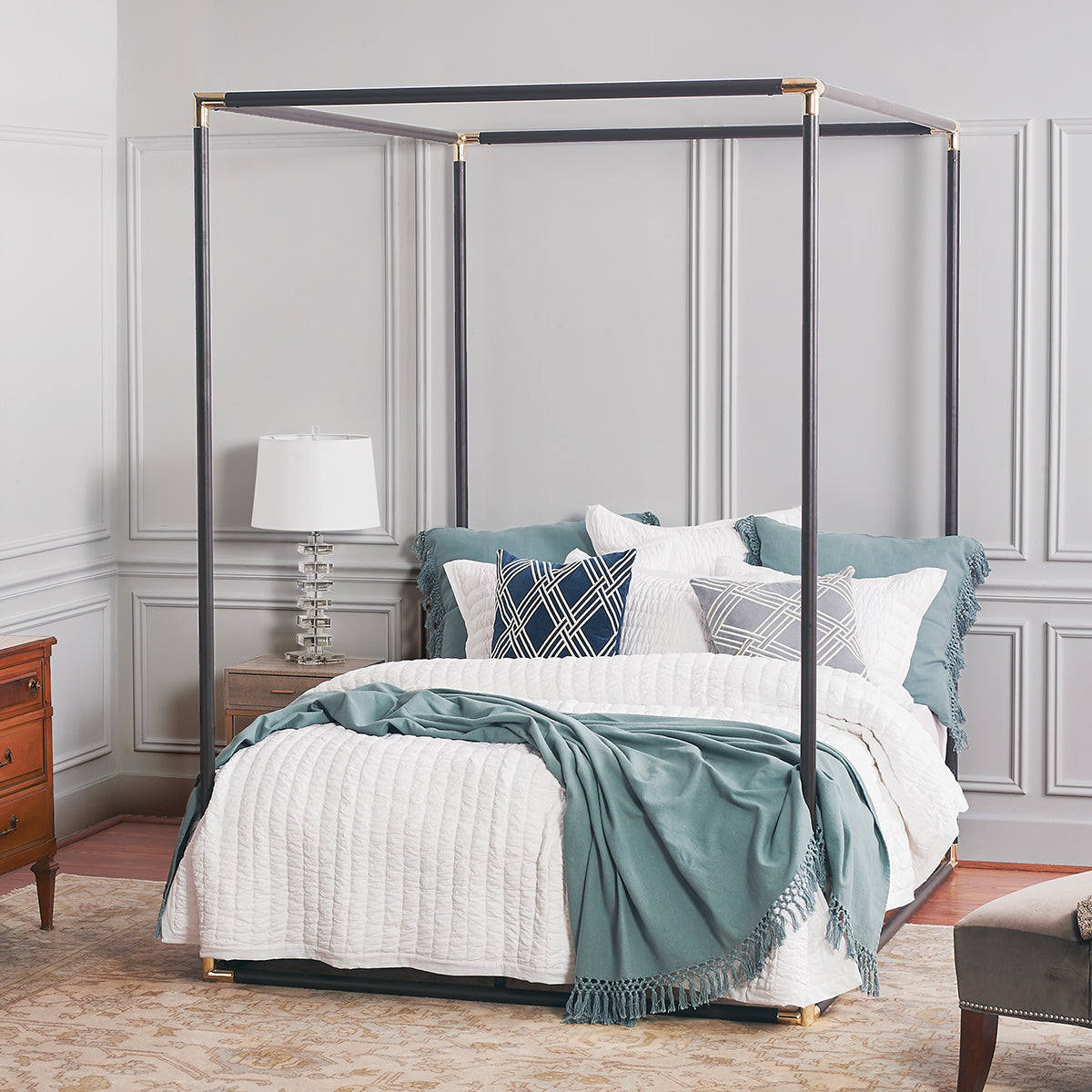 Lavato Bed Throw
