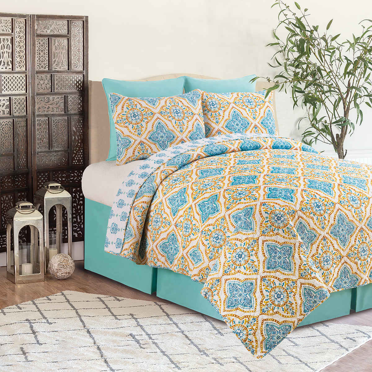 Terrace Medallion Quilt Set