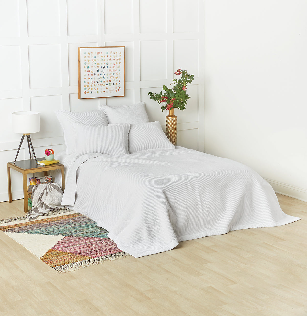 bennett white quilt