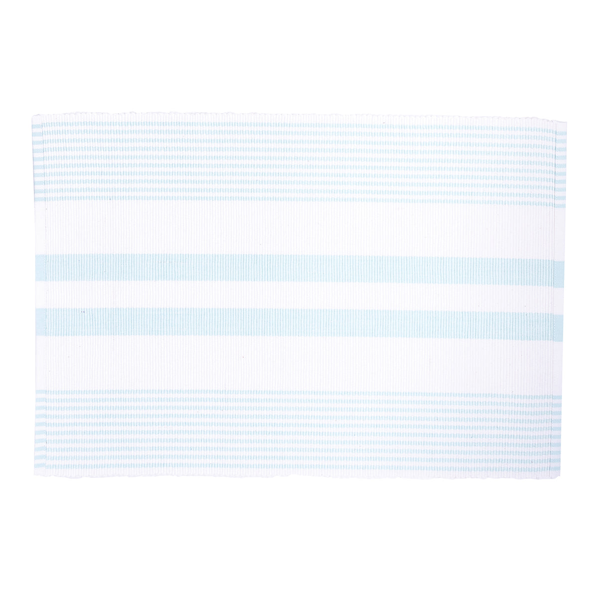 Fountain & White Table Linens