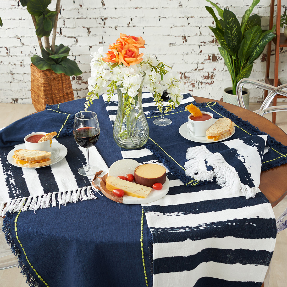 cheryl table linens