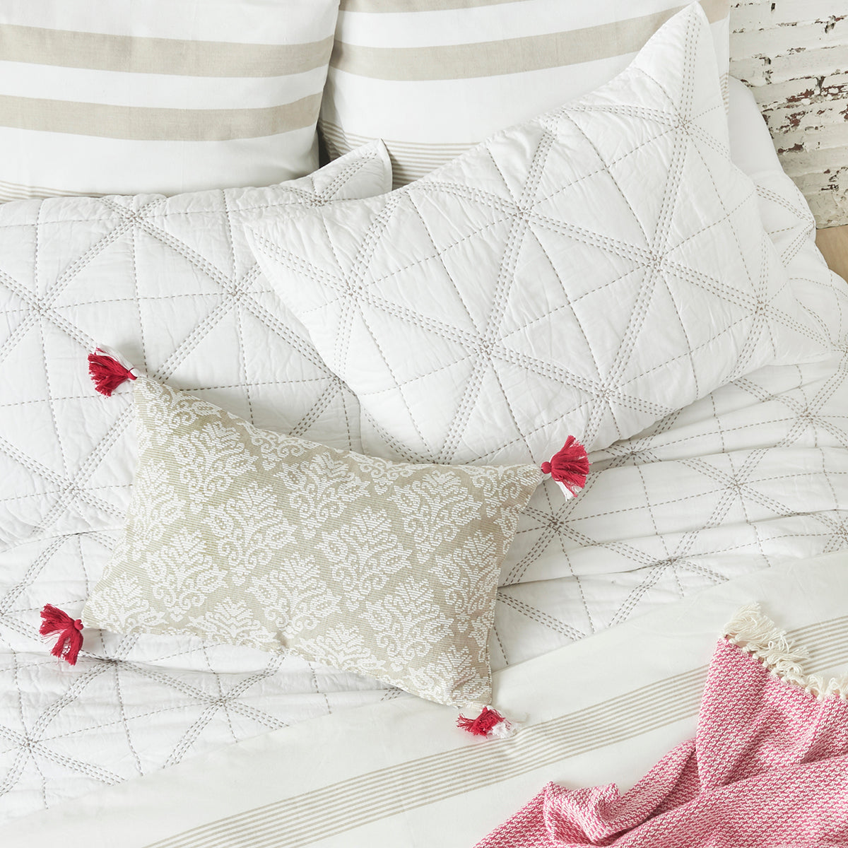 Lottie Pillow