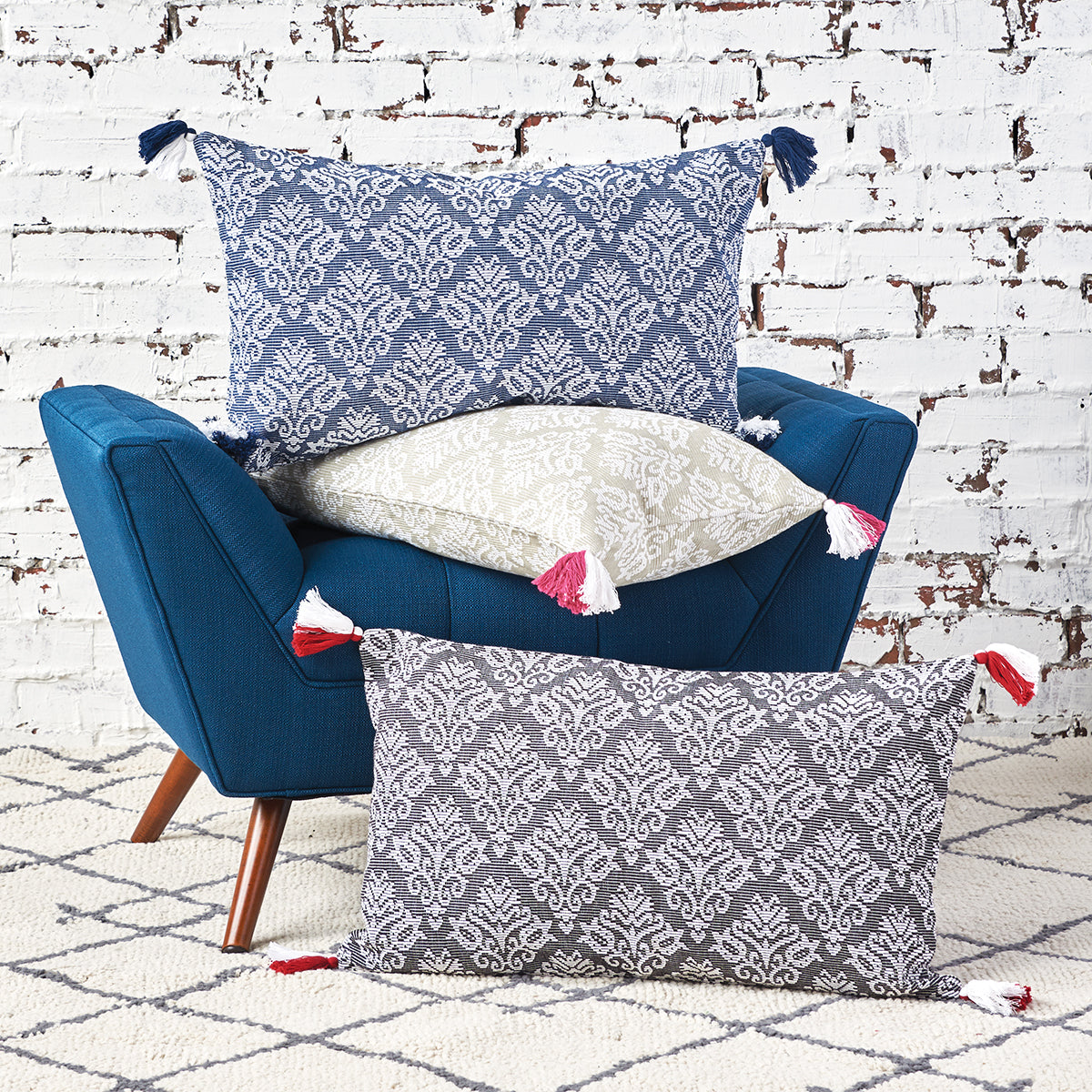 Lottie Pillow