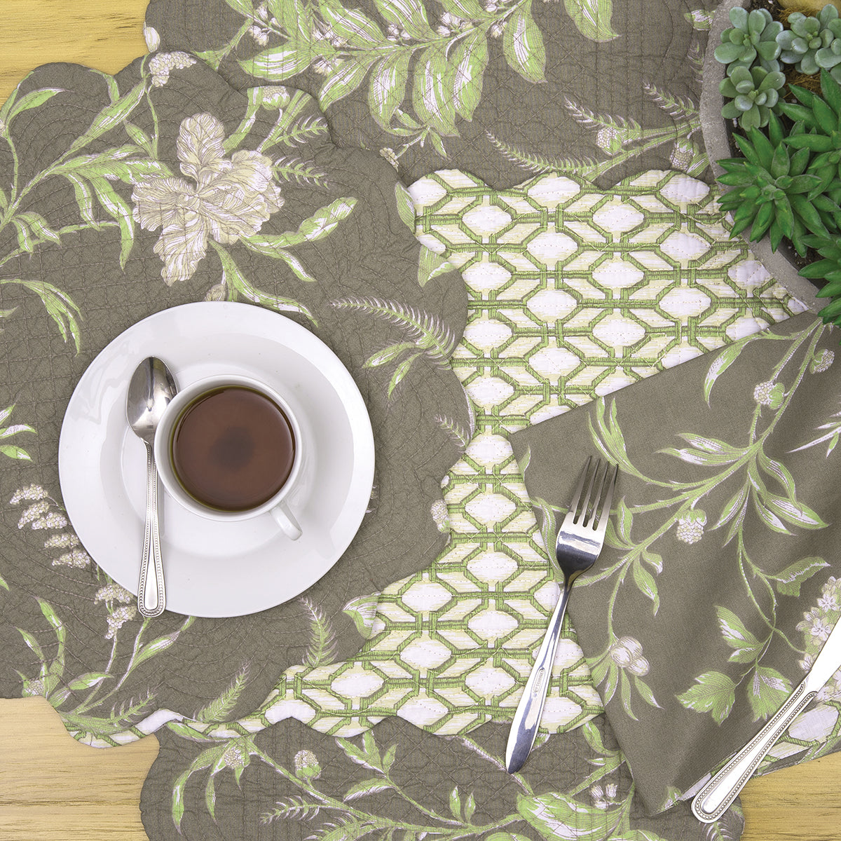 Solomon's Seal Quilted Placemat