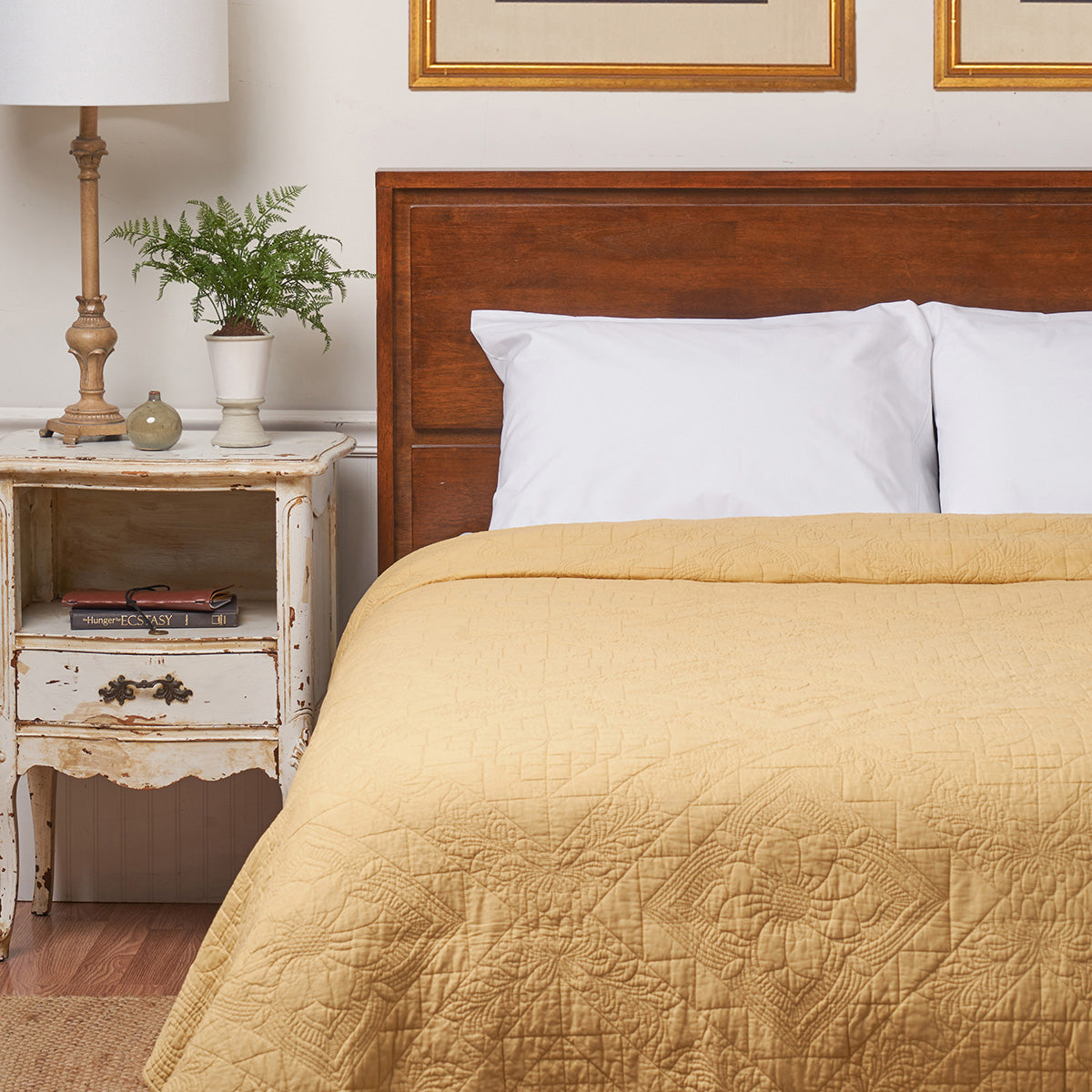 Asheville Cornsilk Full Queen Quilt