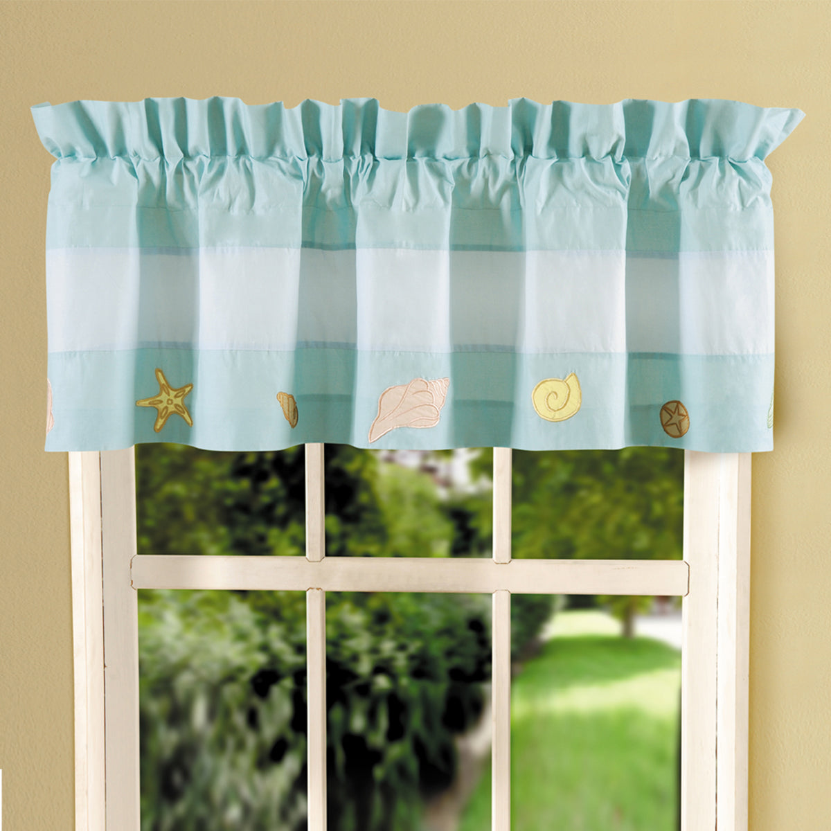 Pastel Shells Valance