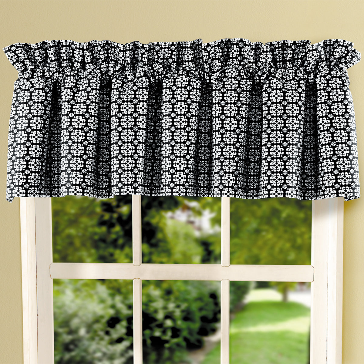 Borrego Black Valance