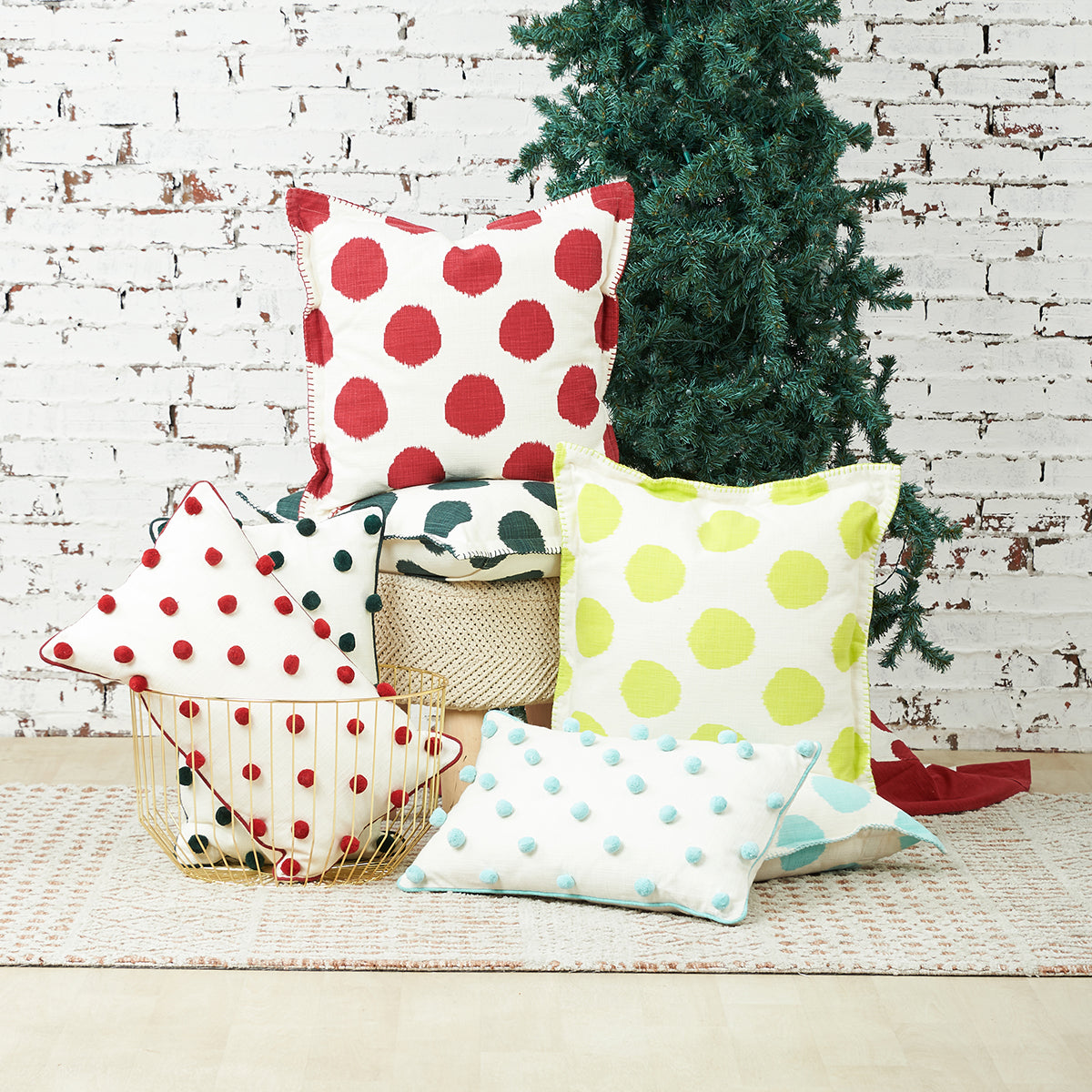 dot pillow