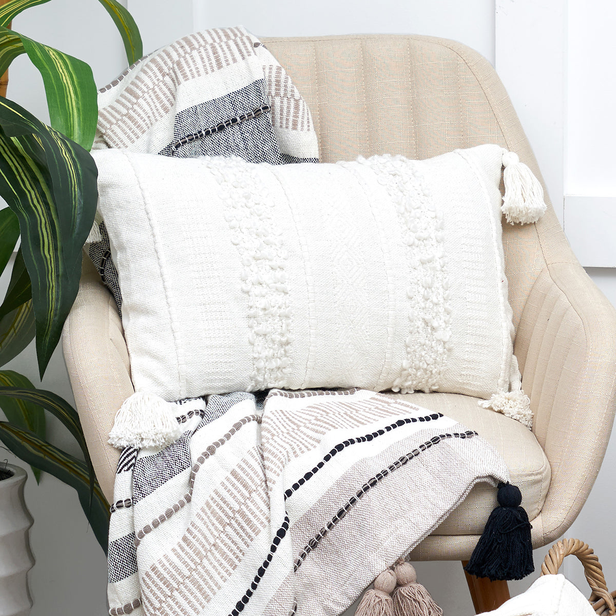 barton pillow
