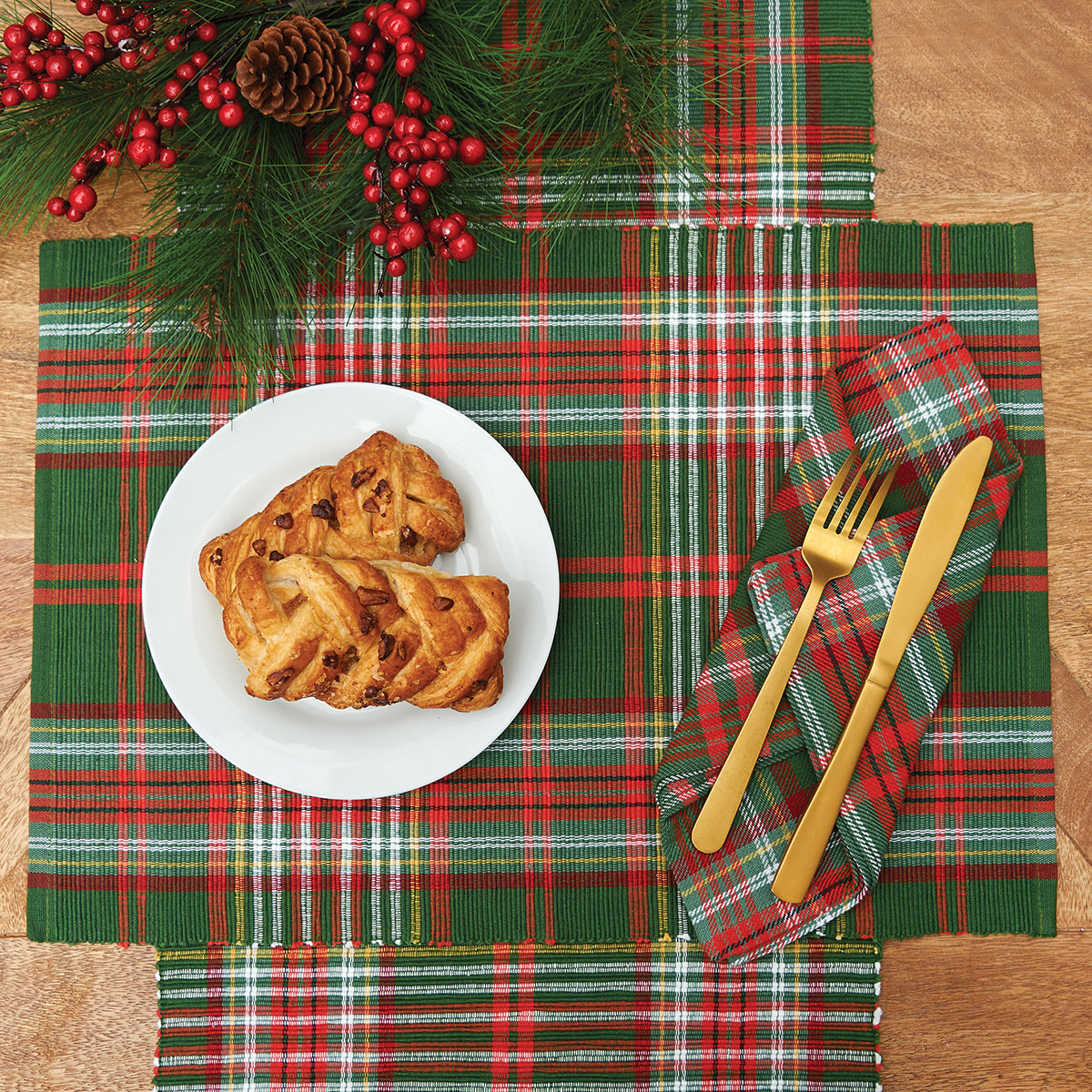 Axel Plaid Table Linens
