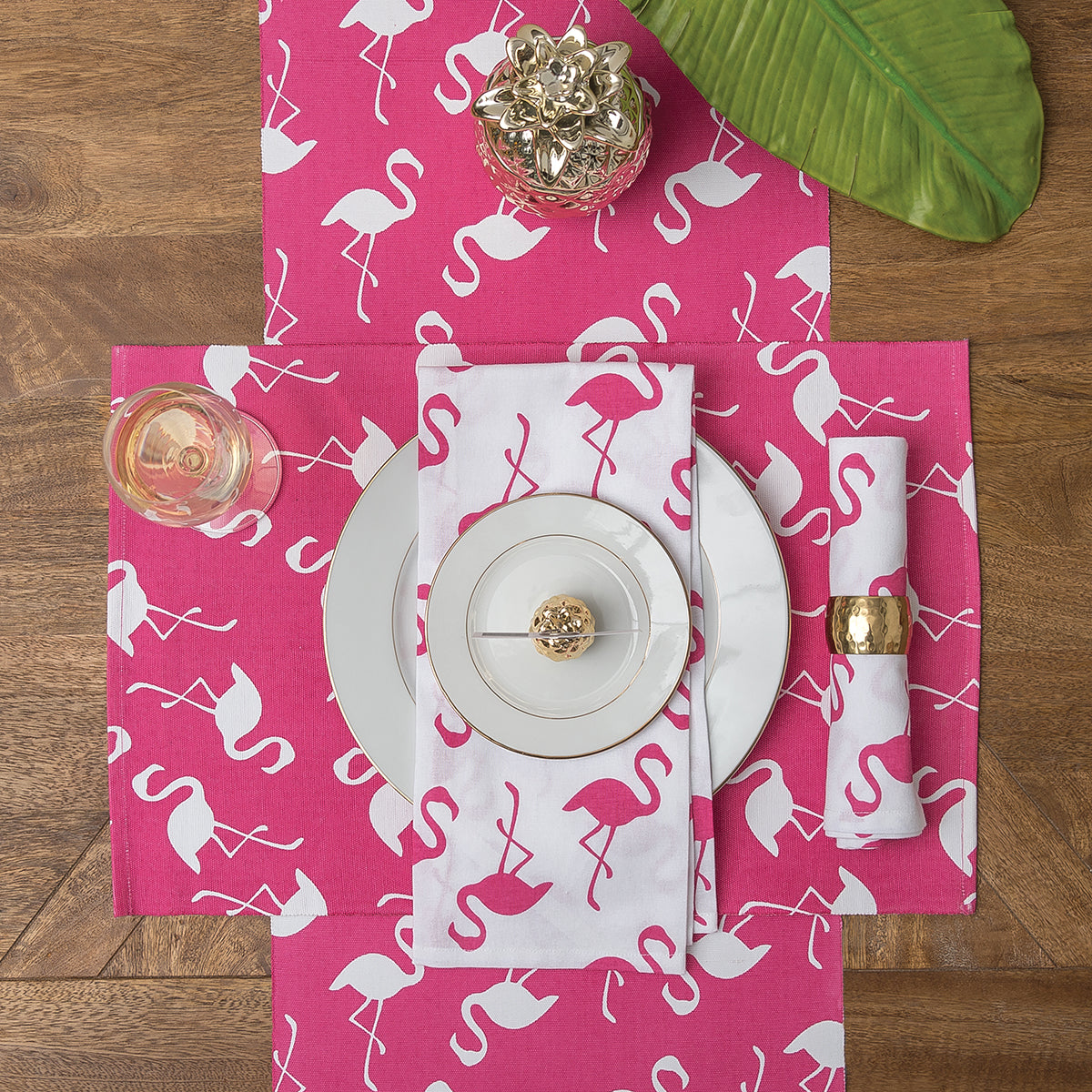 Beachy Flamingo Table Linens