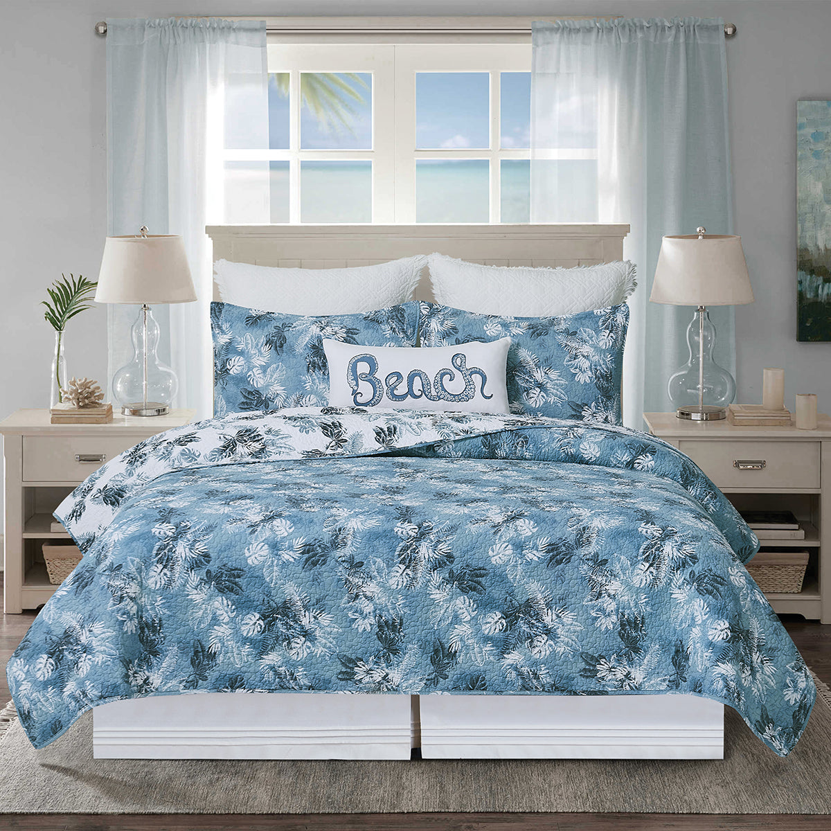 Bruno Palms Quilt Set
