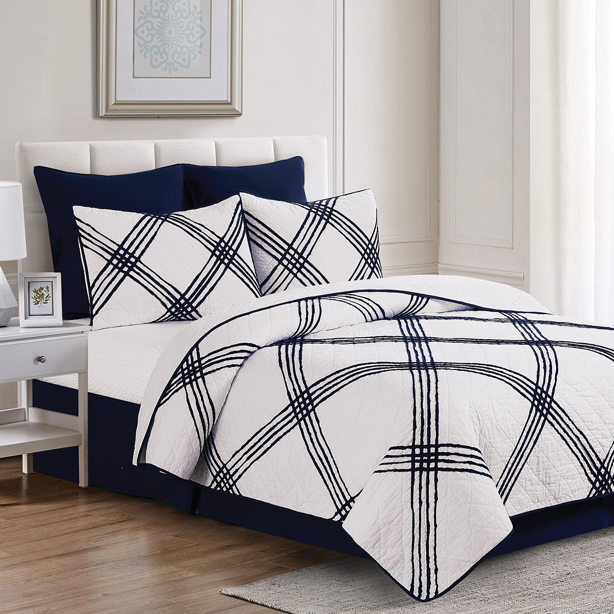 Davey Blue Quilt Set