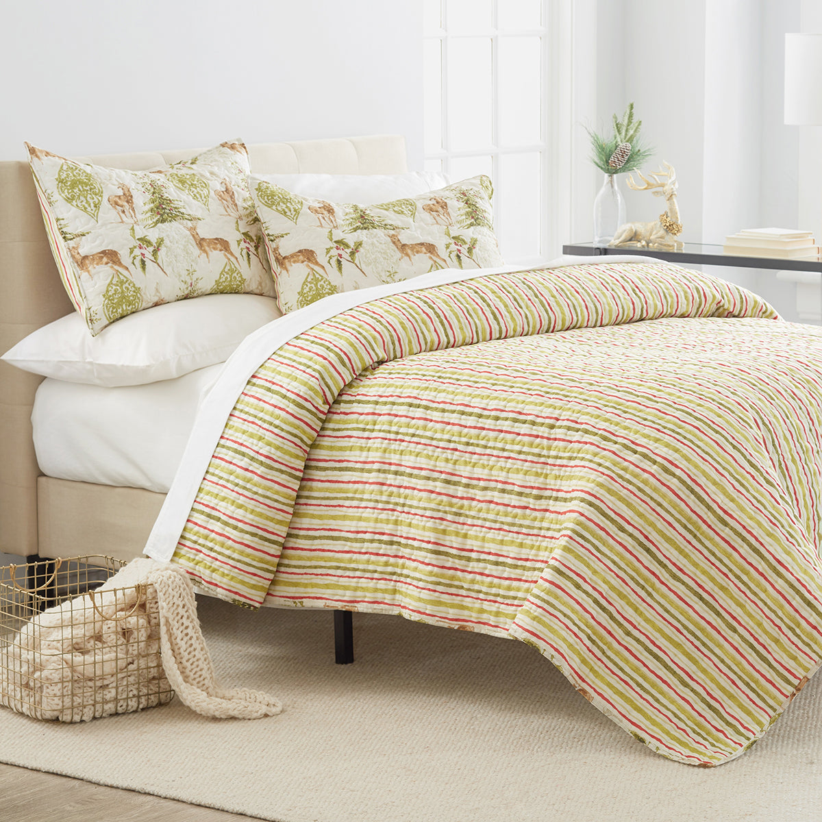 Winter Trails Quilt Set
