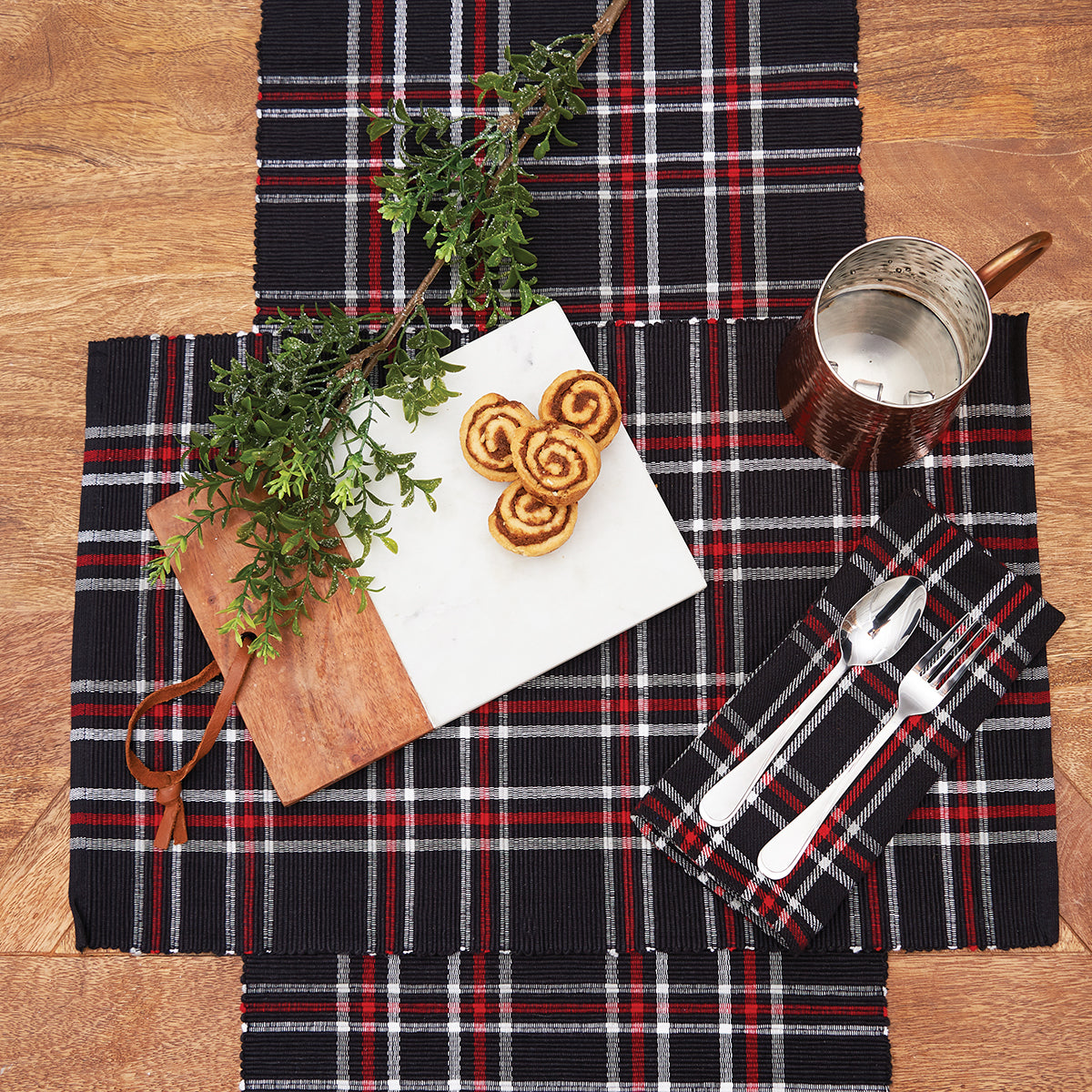 Poinsettia Plaid Table Linens