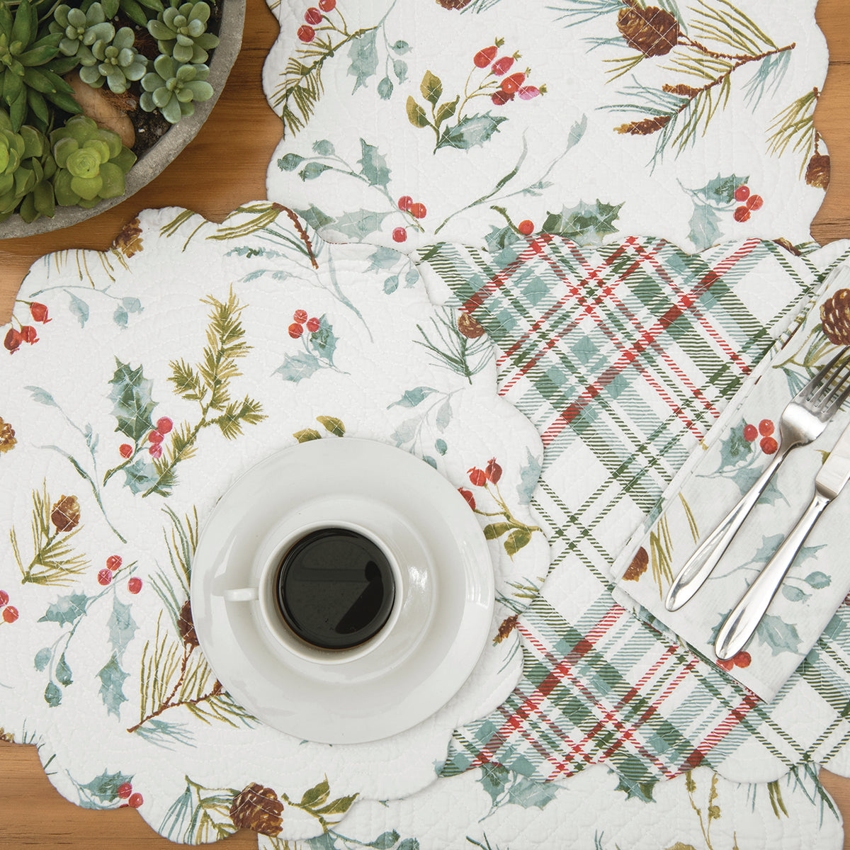 Edith Table Linens