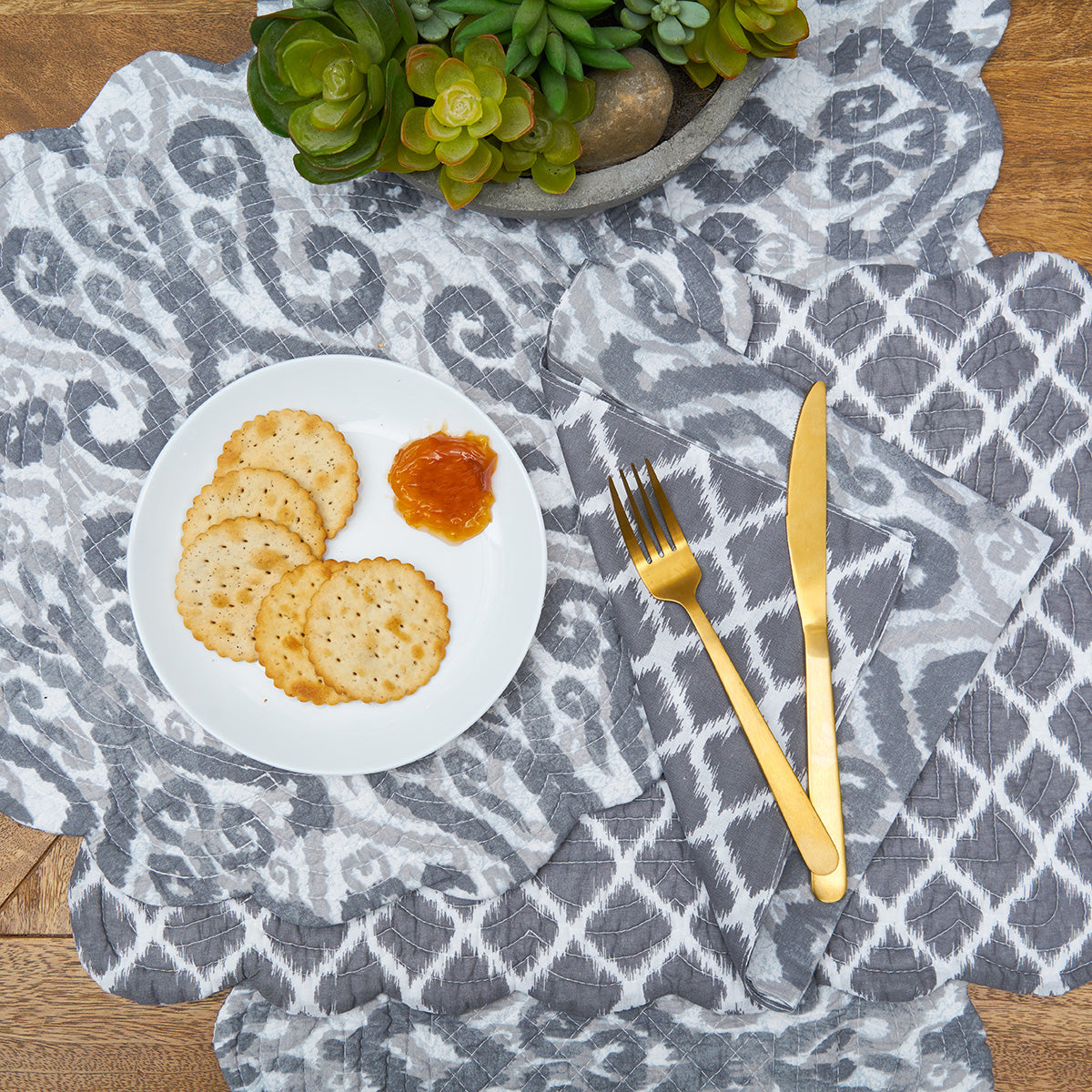 Heather Table Linens