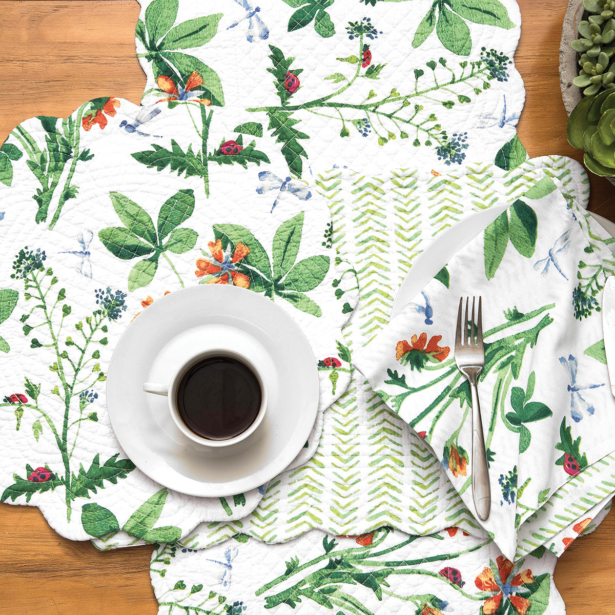 Clover Bug Table Linens