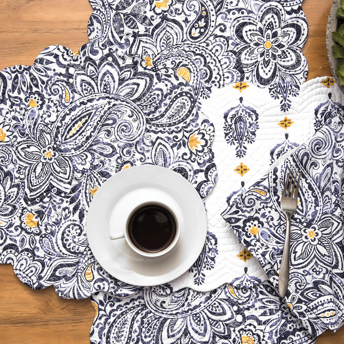 Serena Table Linens