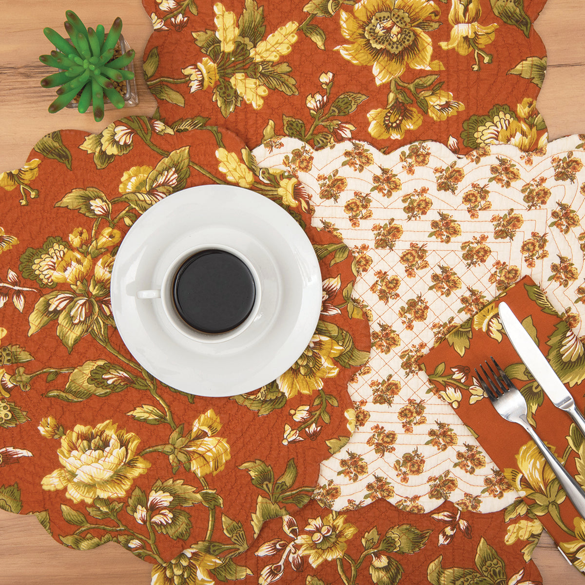 Estelle Table Linens