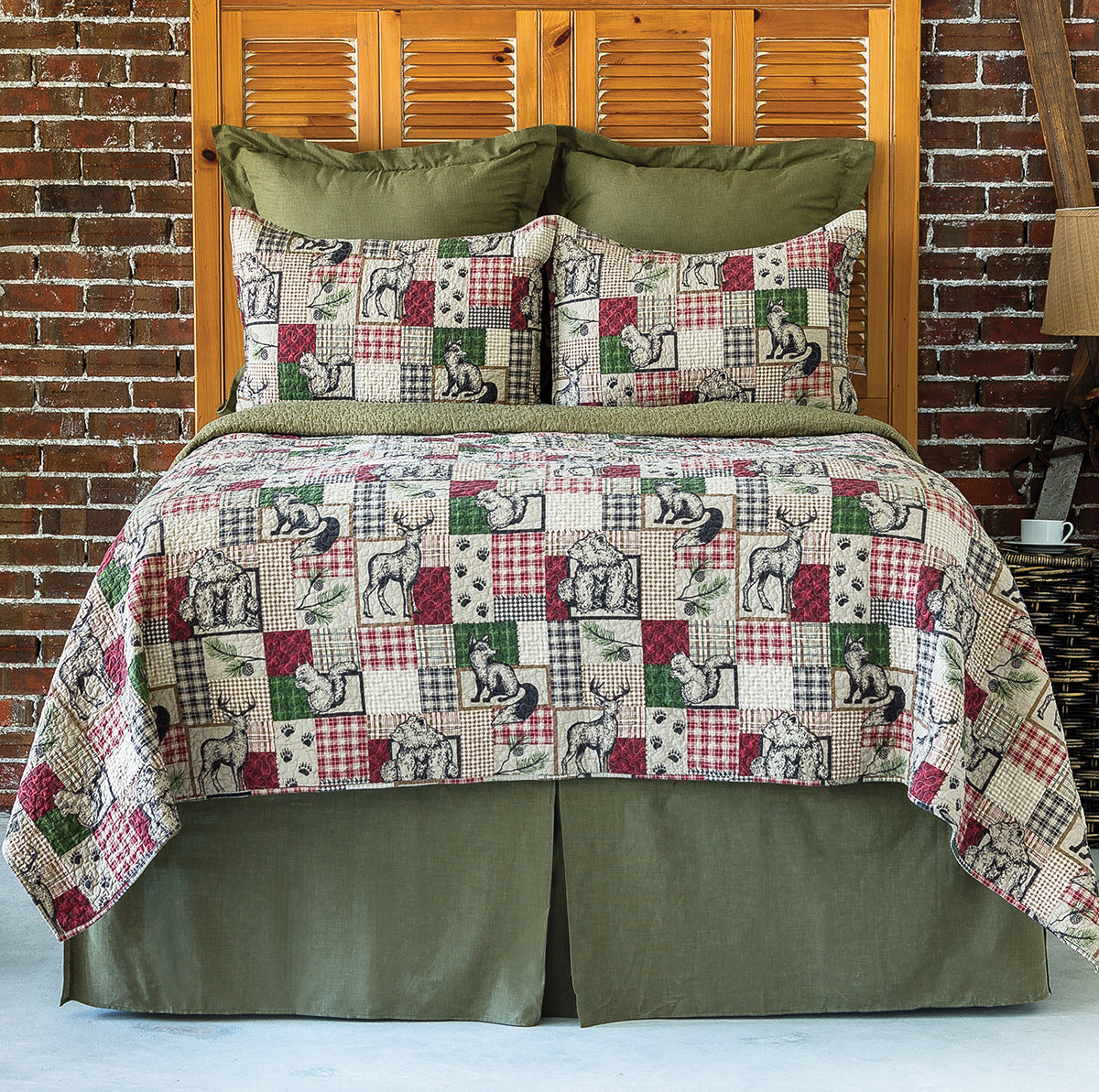 Caleb Quilt Set