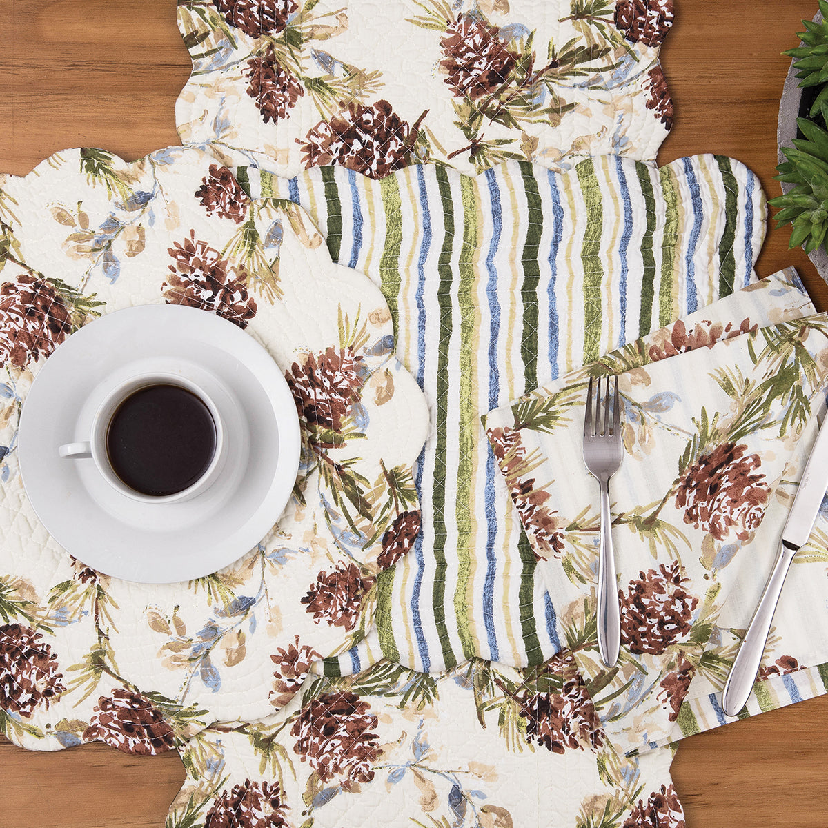 Cooper Pines Table Linens