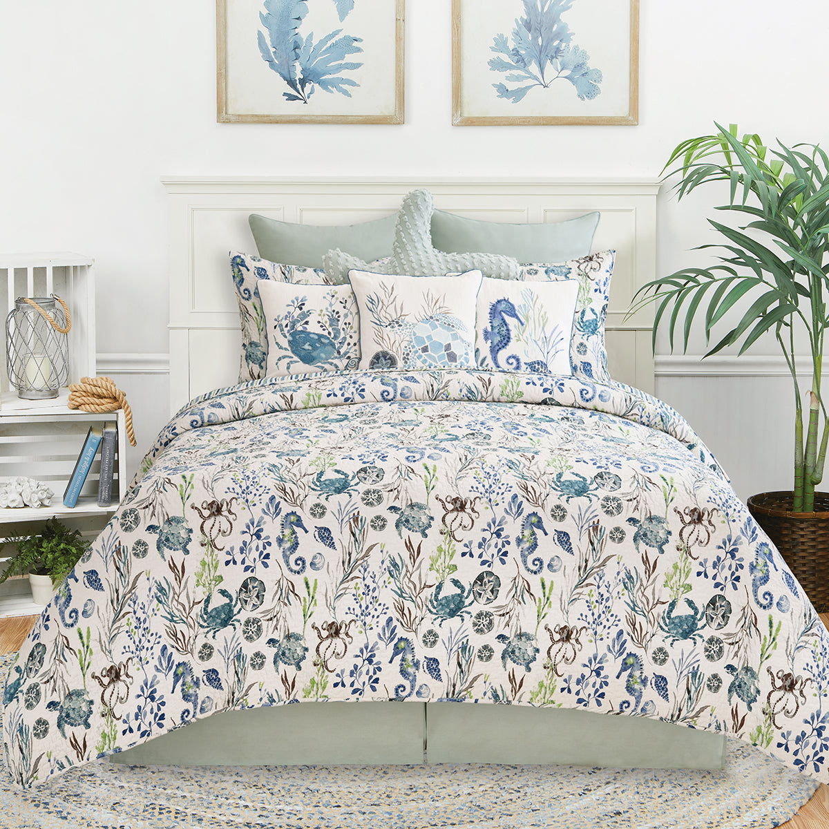 Crescent Bay Quilt Set