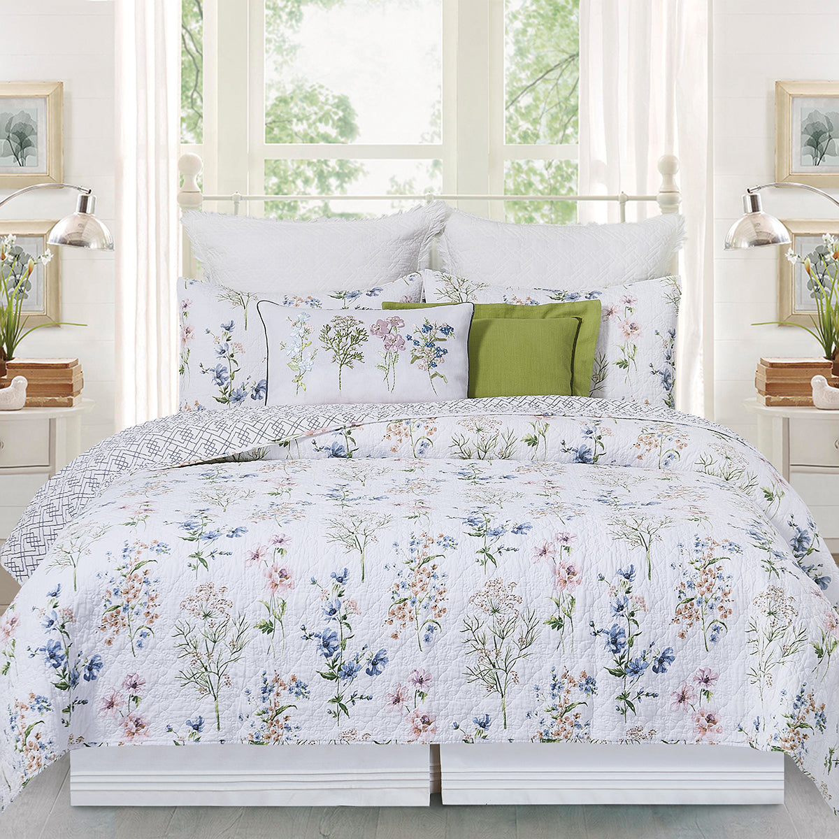 Cynthia Quilt Set