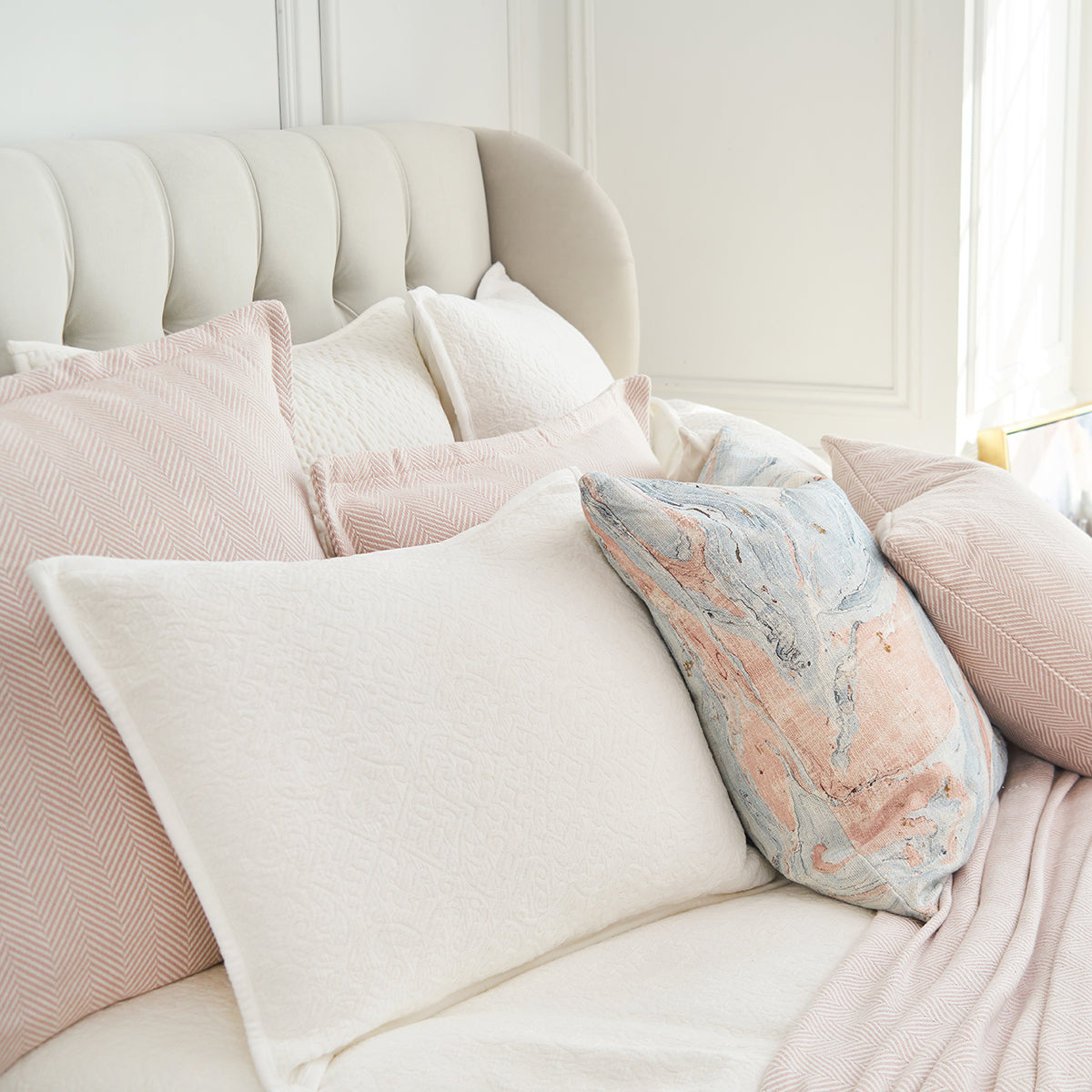 Chander Coverlet