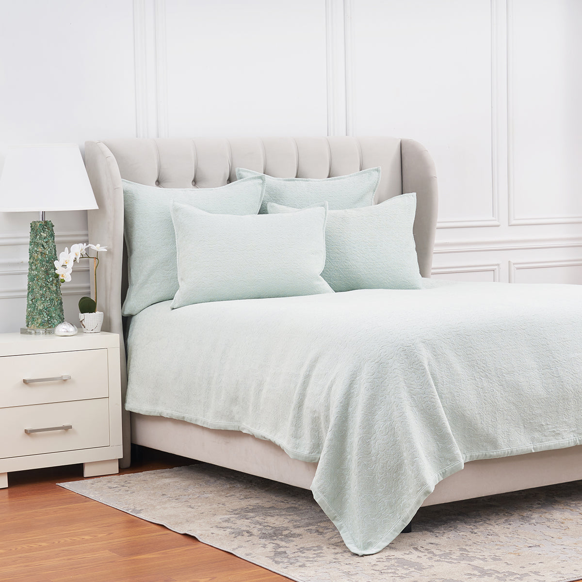 Chander Coverlet