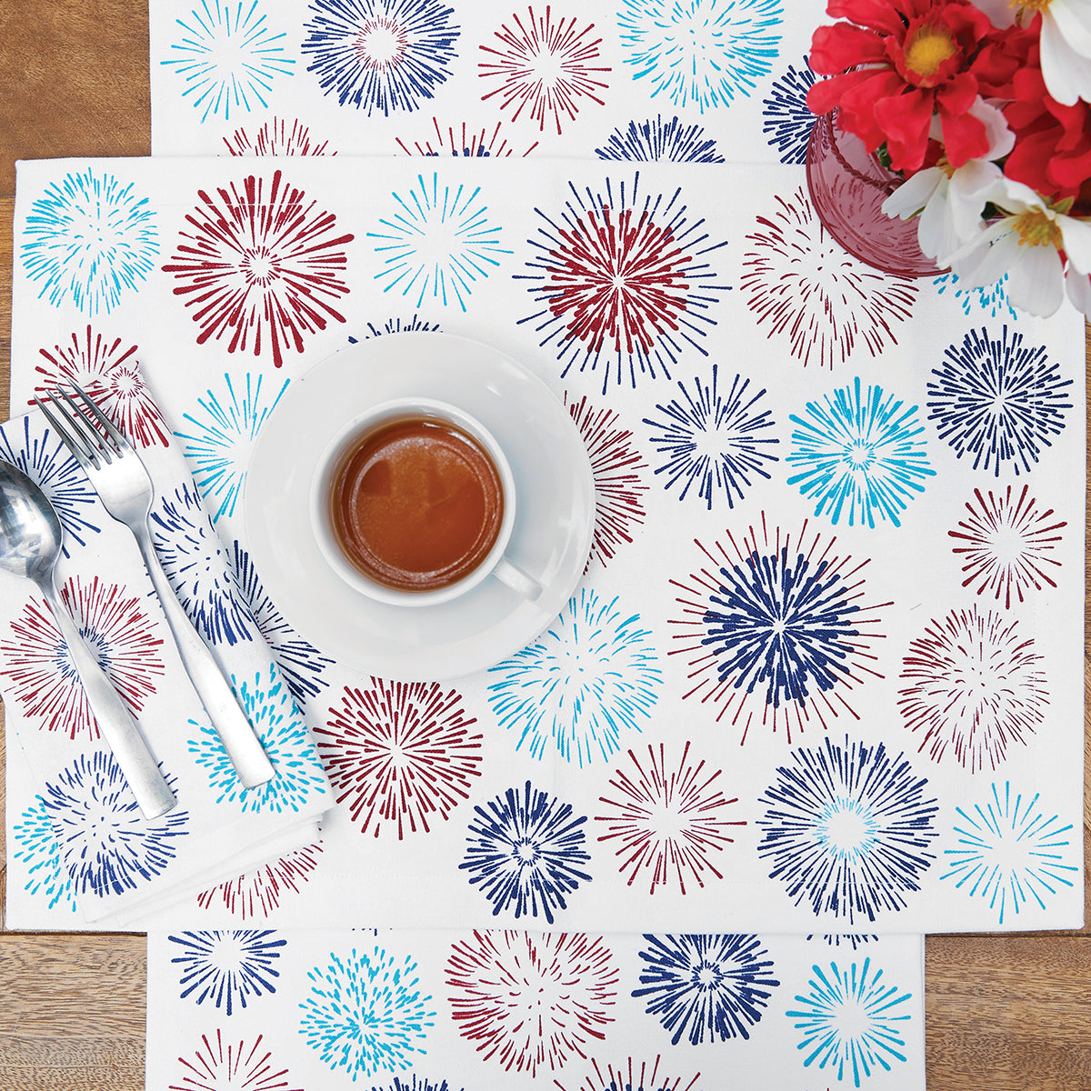 Firework Sparkle Table Linens