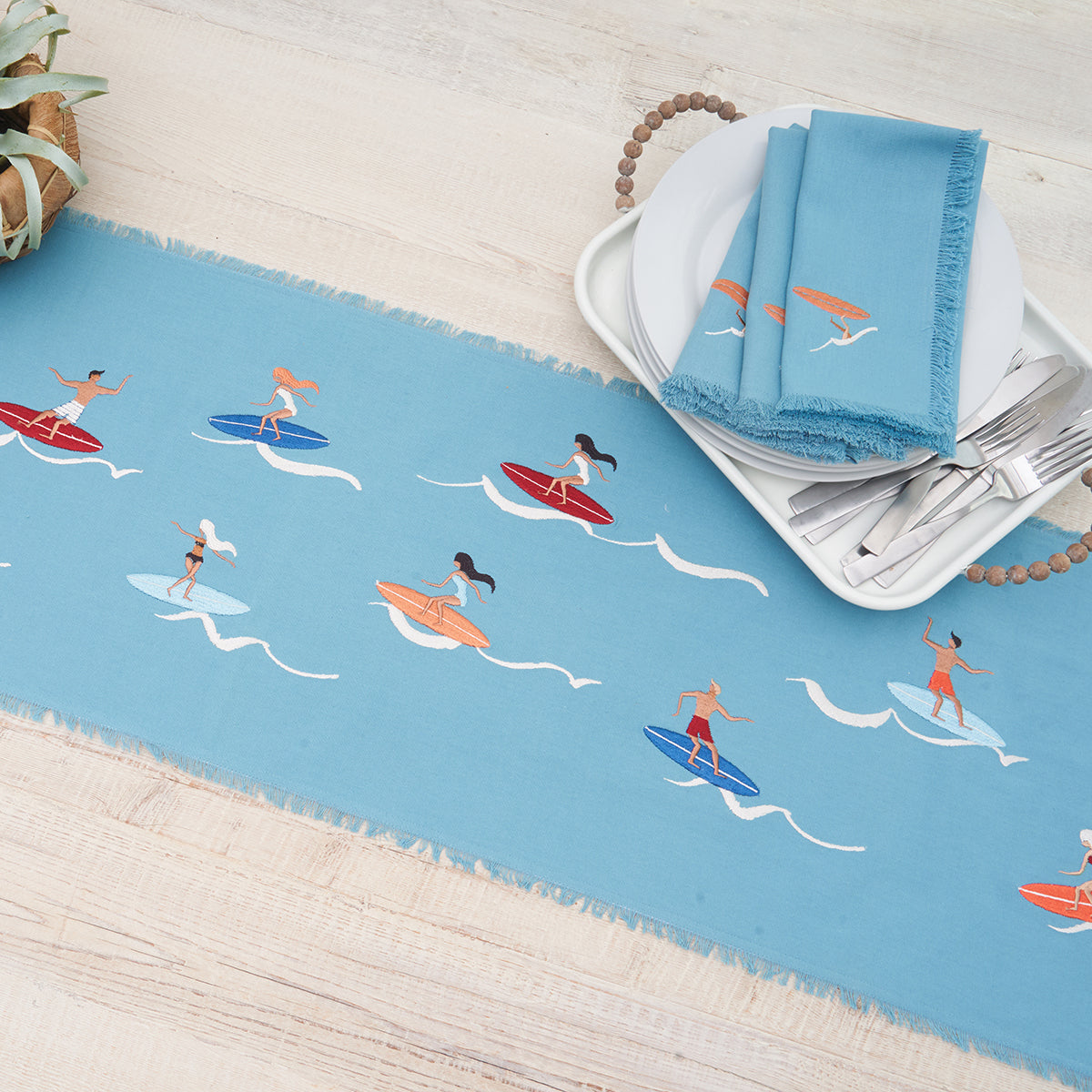 Hang Loose Table Linens