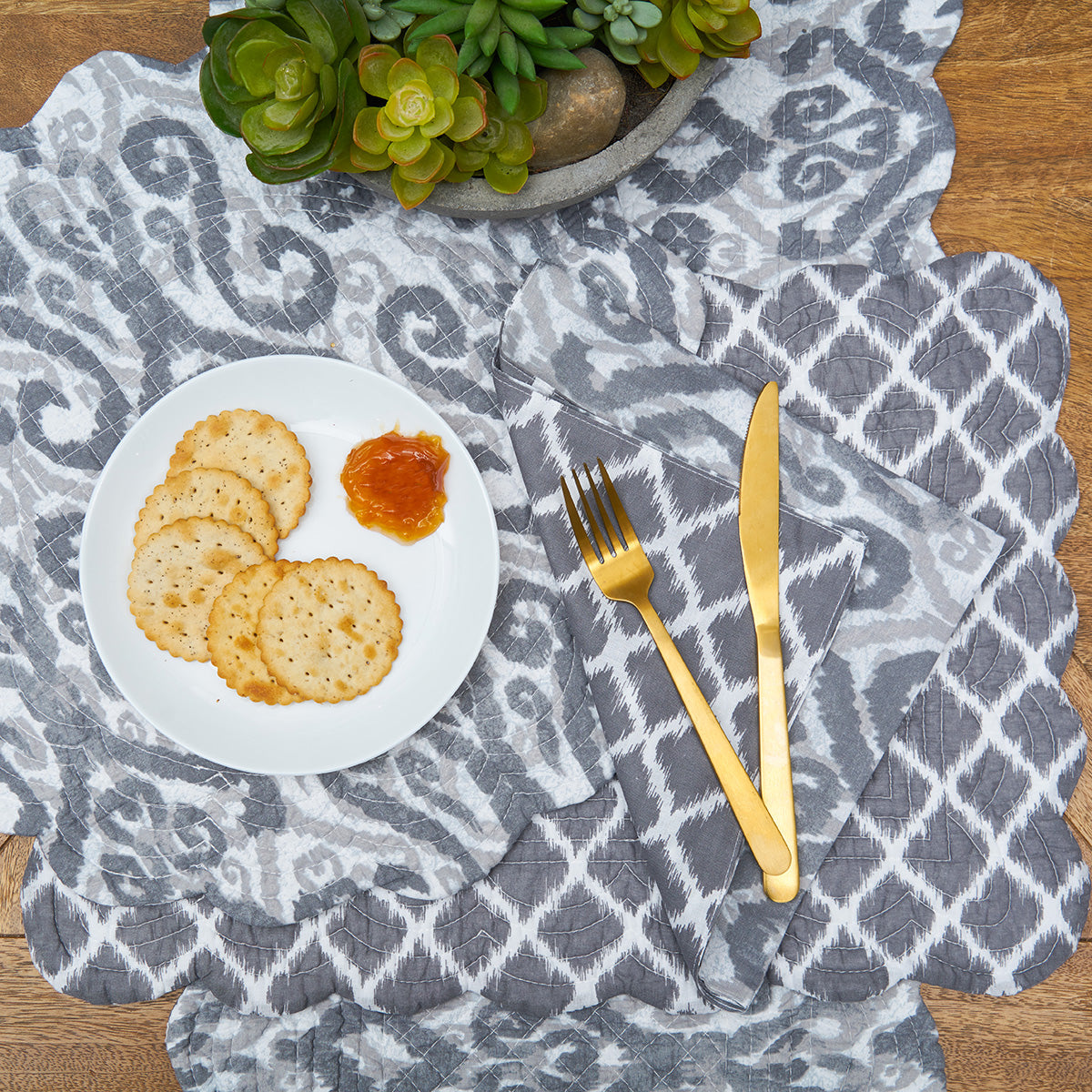 Heather Table Linens