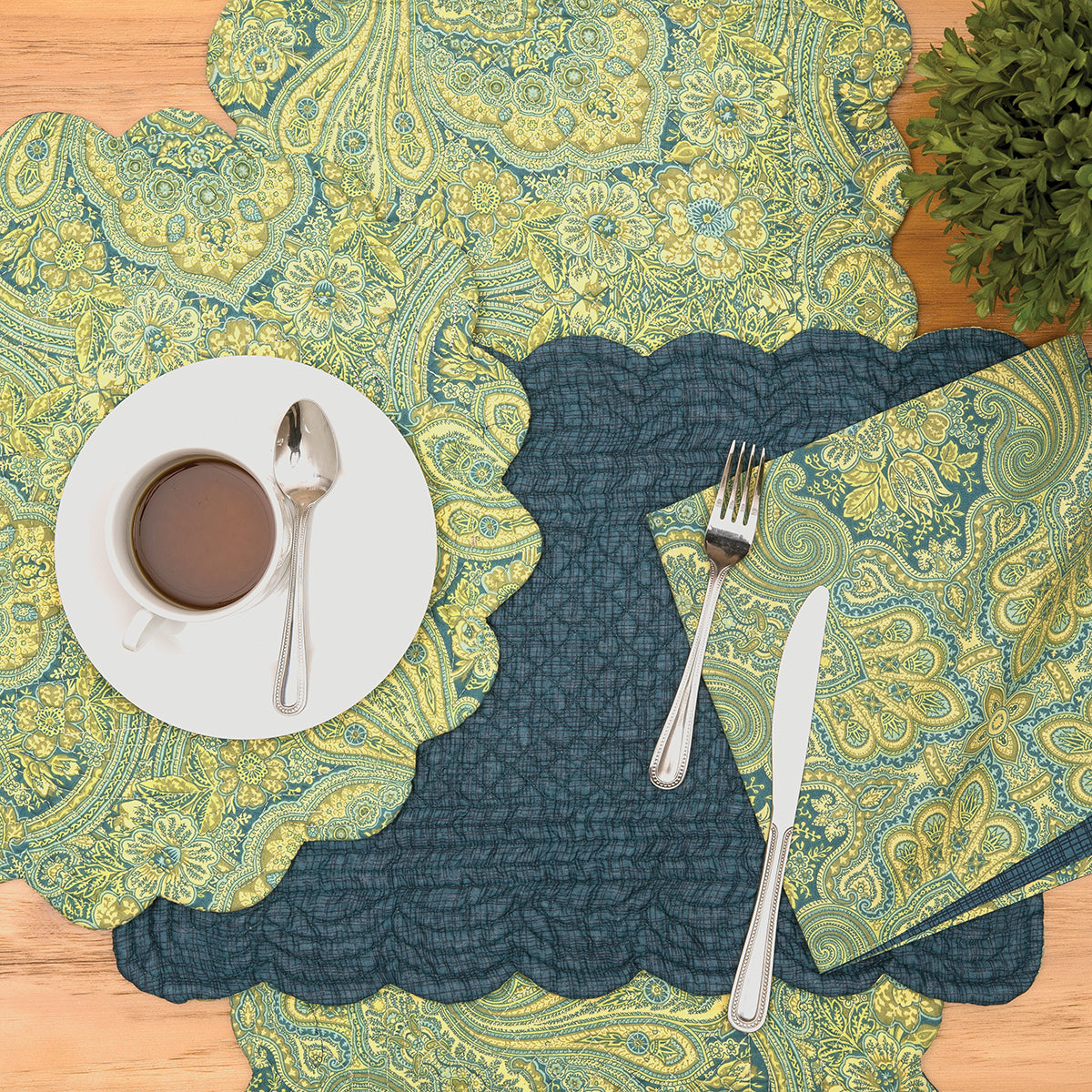 Kasbah Paisley Table Linens