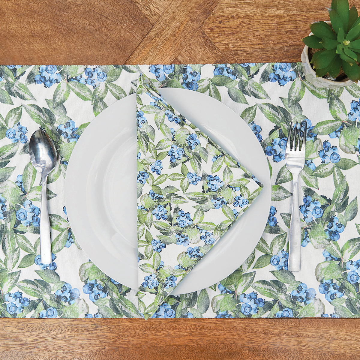 Lakeside Blueberry Table Linens