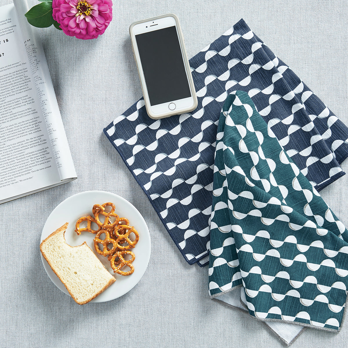 Lee Napkin Set