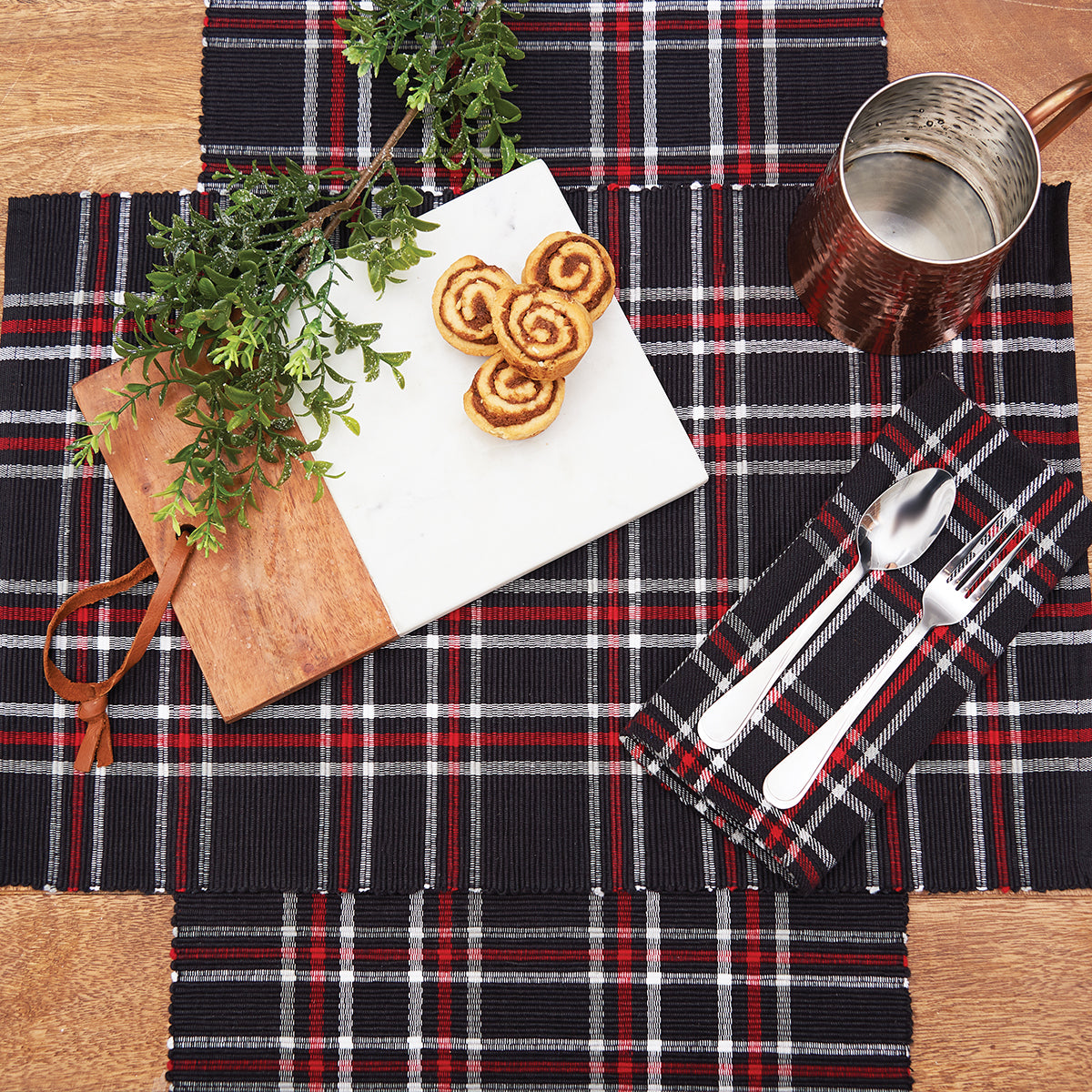 Poinsettia Plaid Table Linens
