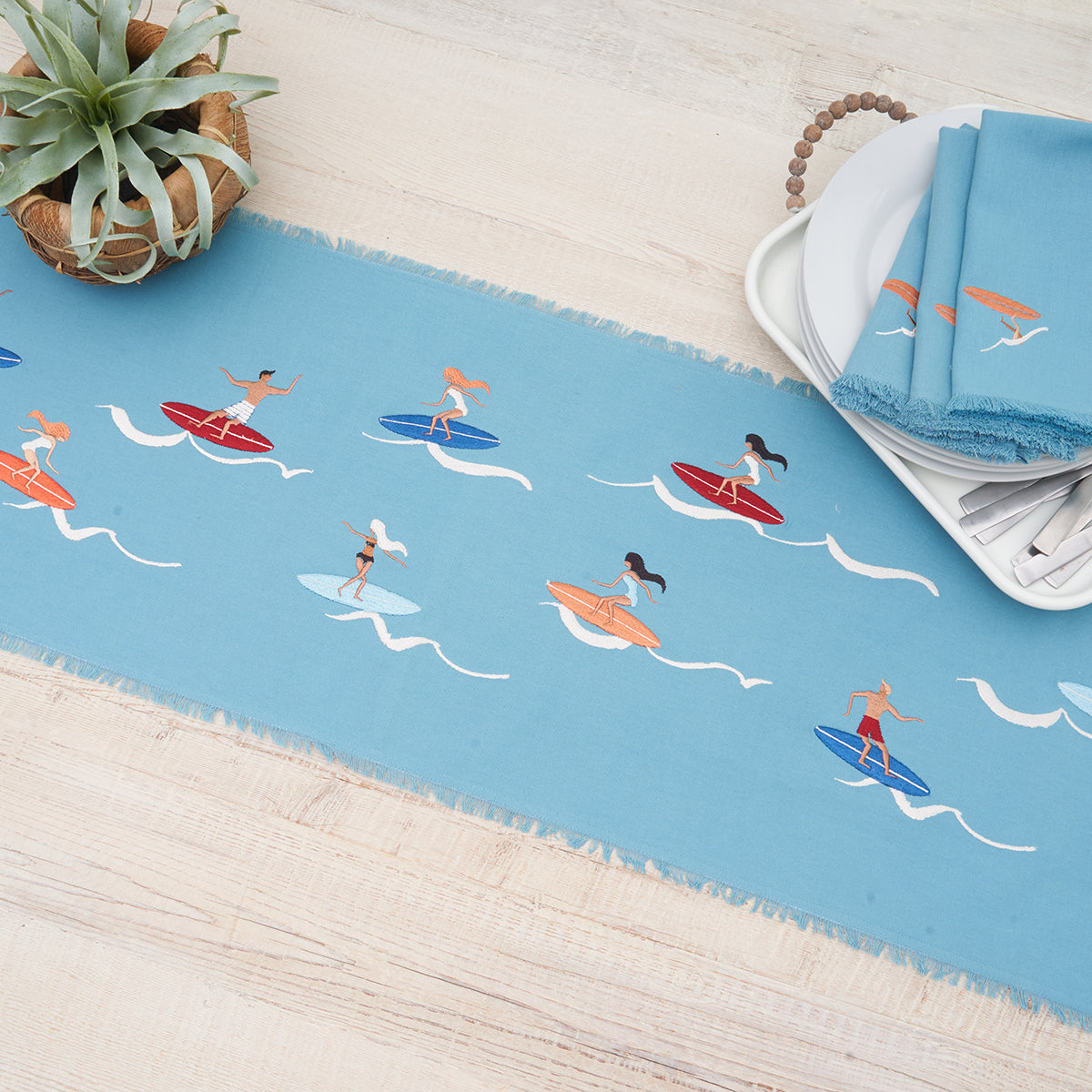 Hang Loose Table Linens