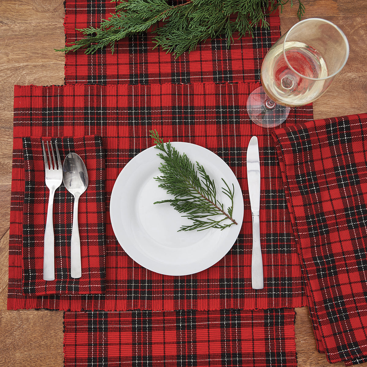 Red Black Plaid Table Linens