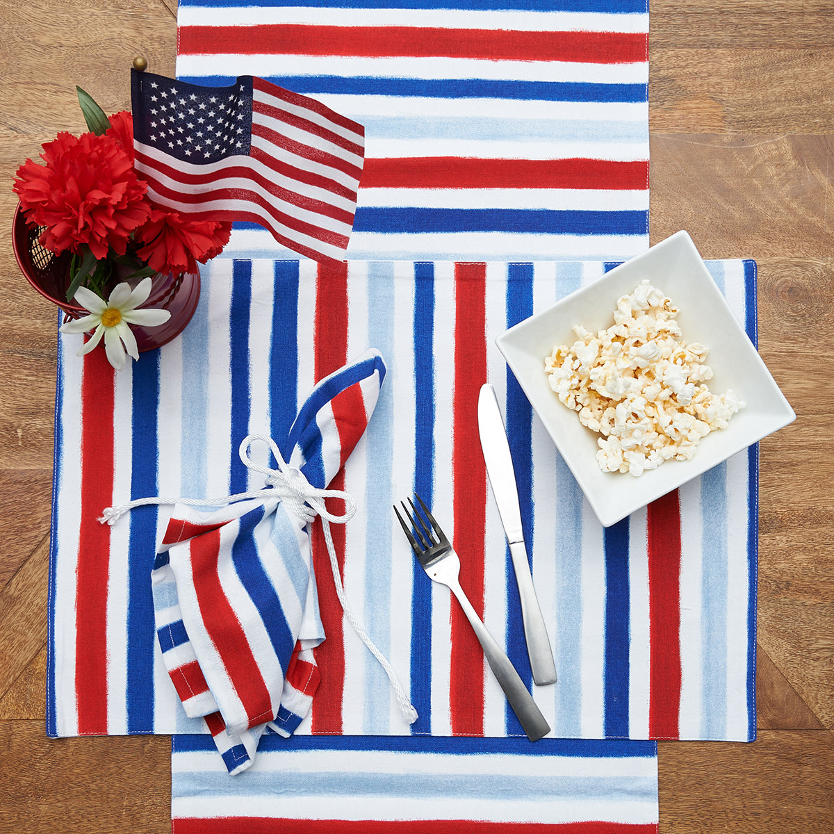 Watercolor Patriotic Table Linens